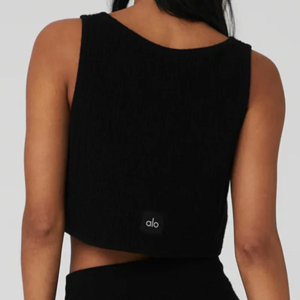 ALO Yoga Cashmere Plush Waffle Knit Cropped Tank Top Black sz SMALL